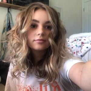 Meet your Posher, Deanna